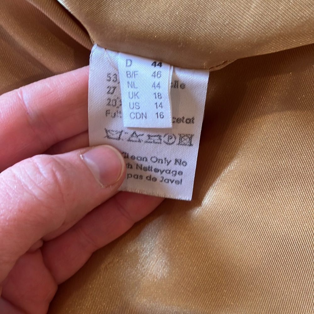 Vintage Contaire by Louis Feraud Wool Trench Coat 14 - Picture 9 of 11
